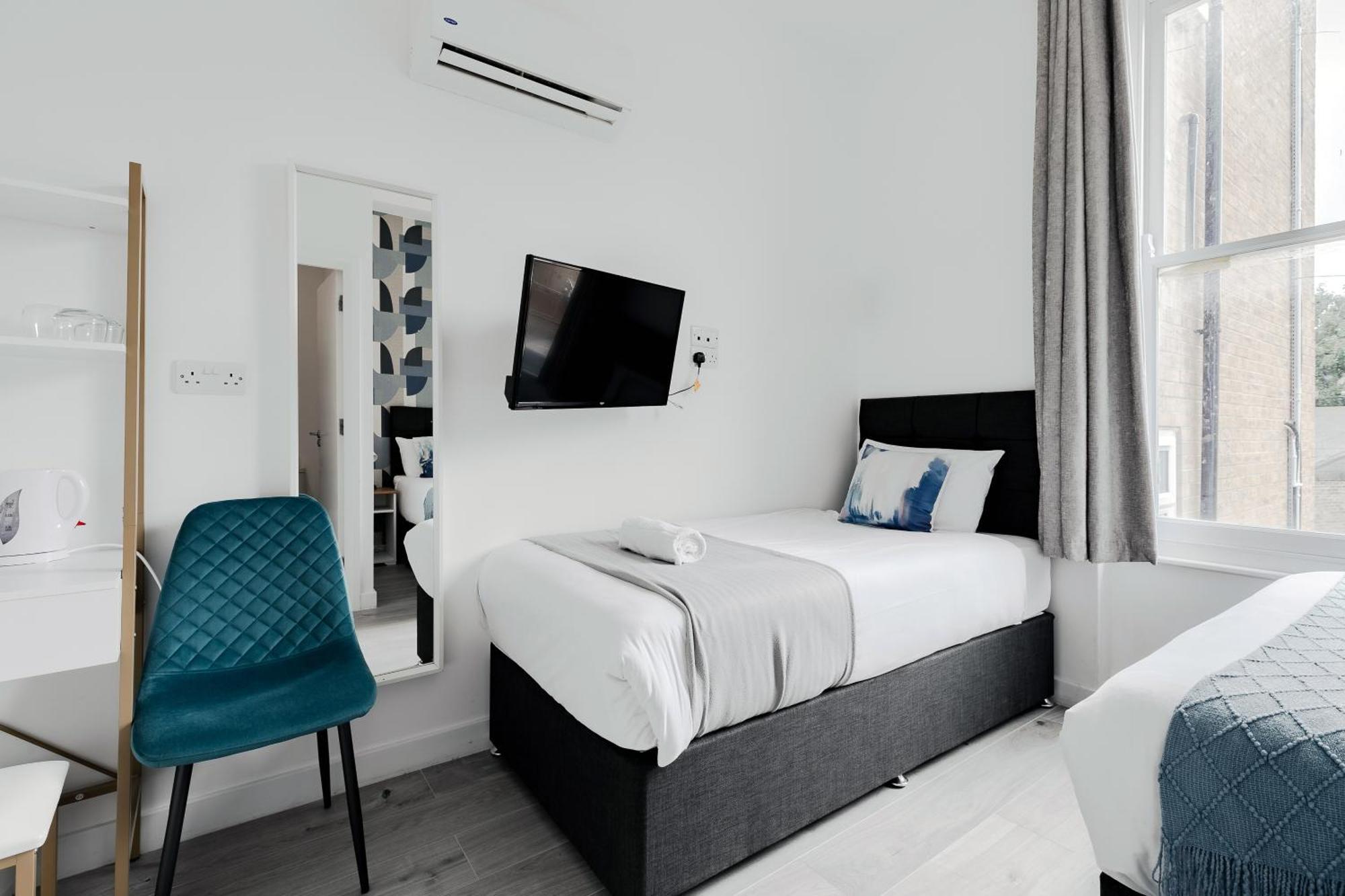 Wembar Hotel لندن الغرفة الصورة